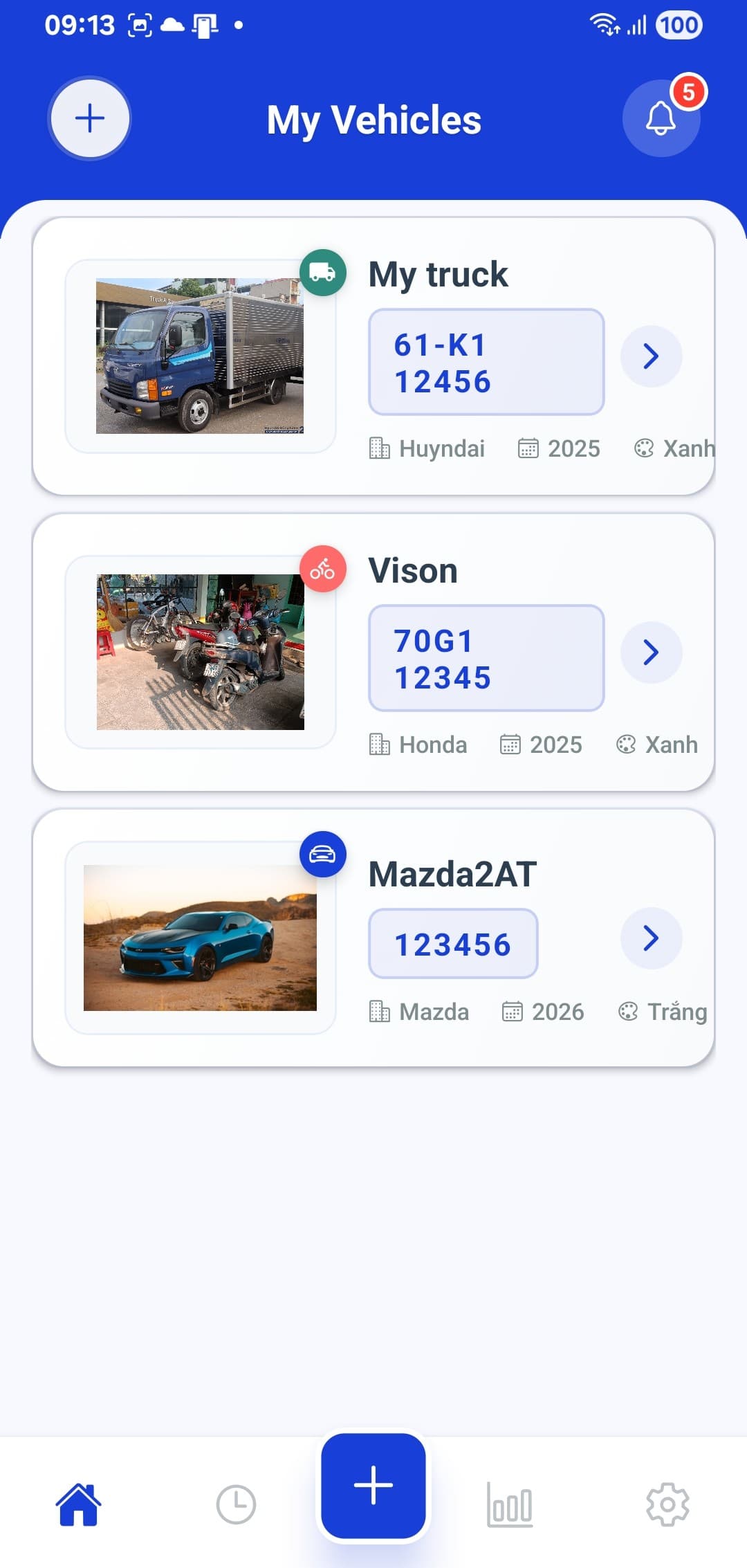 Manage multiple vehicles screenshot